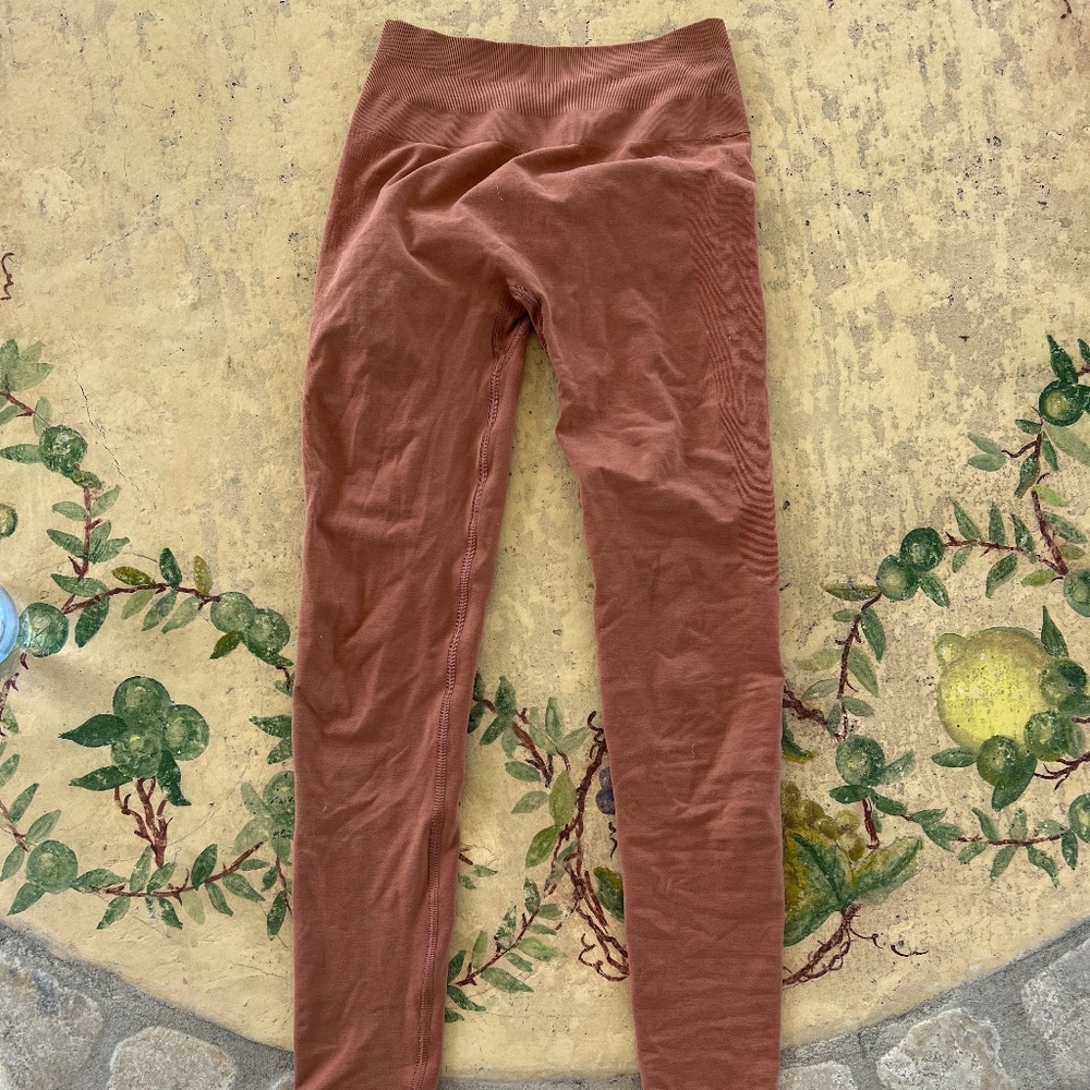 Alphalete Amplify Leggings